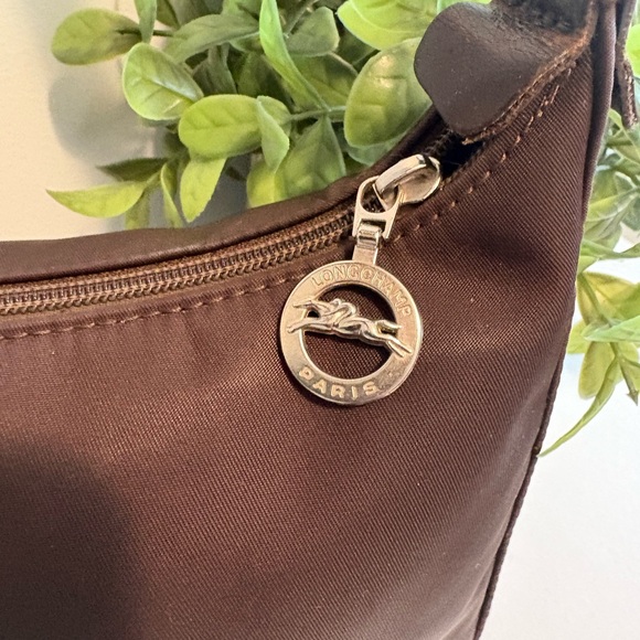 Beautiful Longchamp Bag EUC - Picture 6 of 8